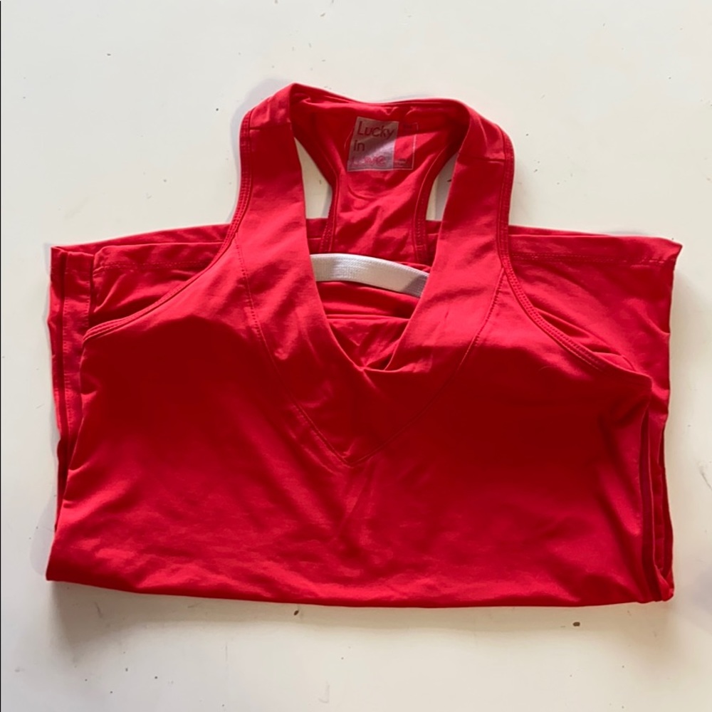 workout top
